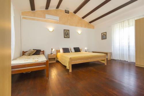 Holiday house with a parking space Mali Turini (Central Istria - Sredisnja Istra) - 14136 - main image