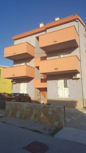 Apartments with a parking space Povljana, Pag - 14151