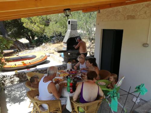 Secluded fisherman's cottage Cove Pircina Ciovo - 14195 - image 13