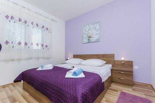 Family friendly apartments with a swimming pool Split - 14203 - image 13