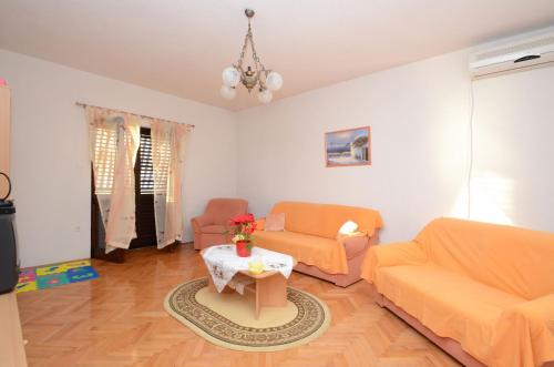 Apartments with a parking space Zavalatica Korcula - 14204 - image 5
