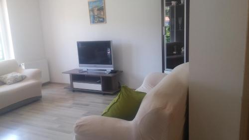 Apartment Marina 14258a - image 8