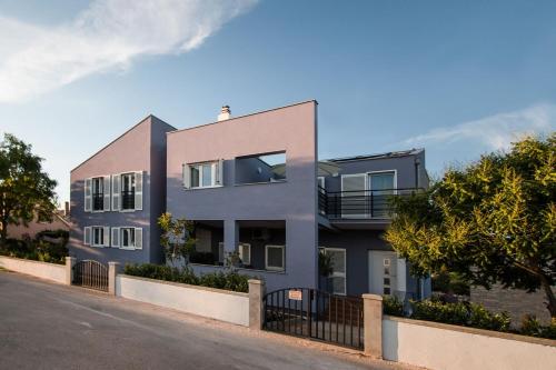  Family friendly apartments with a swimming pool Verunic, Dugi otok - 14286 in Veli Rat