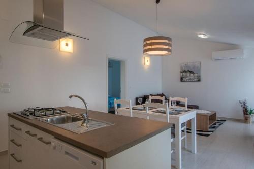 Apartment Verunic 14286d - image 8