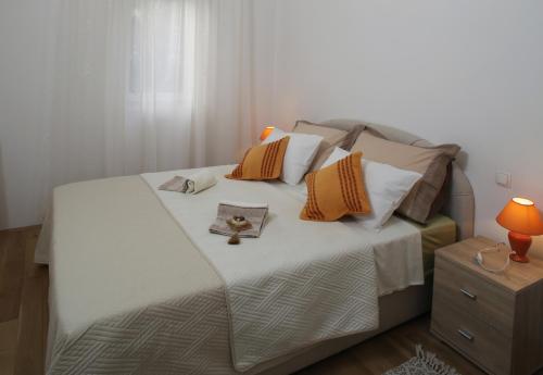 Two-Bedroom Apartment with Terrace and Sea View image 8