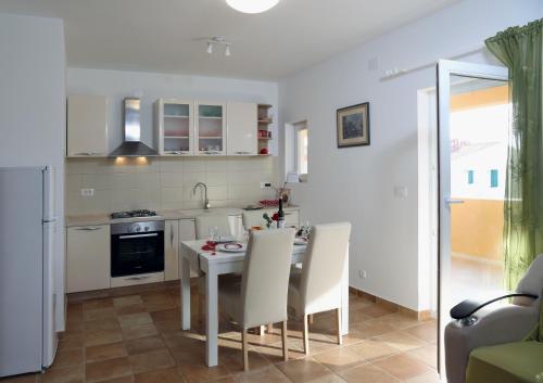 Two-Bedroom Apartment with Terrace and Sea View image 5