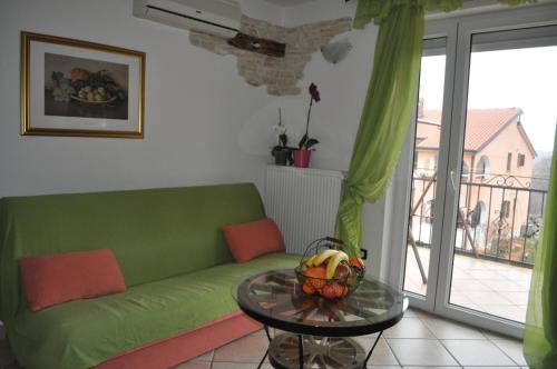Two-Bedroom Apartment with Terrace image 5