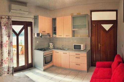 Apartments by the sea Povlja Brac - 14399 - image 3