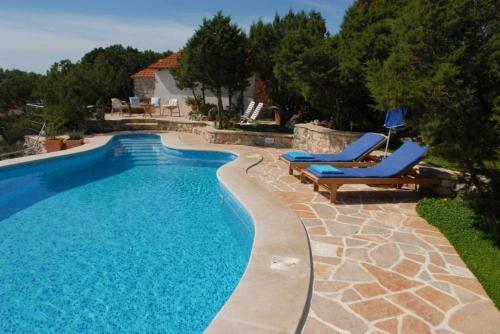 Seaside luxury villa with a swimming pool Bobovisca na Moru, Brac - 14405 - Accommodation - Milna