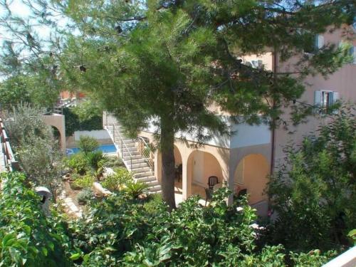 Family friendly apartments with a swimming pool Seget Vranjica Trogir - 14409 - image 12