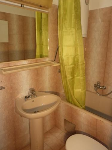 Apartments and rooms with WiFi Split - 14428 - image 13