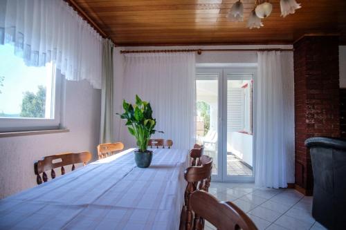 บริการและสิ่งอำนวยความสะดวก, Apartments with a parking space Barbat, Rab - 14431 in บาร์บัต