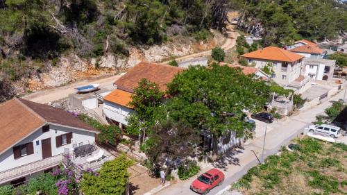  Apartments by the sea Cove Vela Stiniva, Hvar - 14511 in Zastražišće