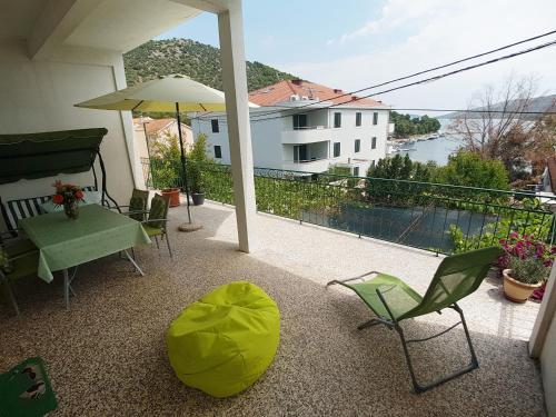Apartments by the sea Marina Trogir - 14191 - image 6