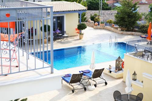 Fistikies Holiday Apartments - image 2