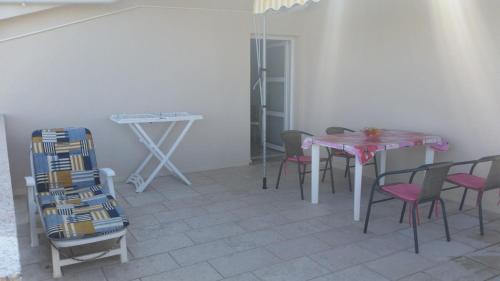 Balkons/terase, Apartments with parking space Kolan, Pag - 16482 in Krasno Poļje