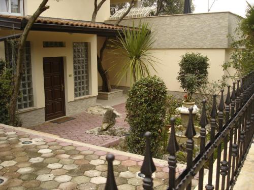 Apartments with a parking space Rovinj - 16498 - image 2
