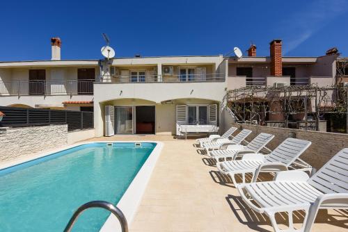 Family friendly apartments with a swimming pool Zadar - Diklo Zadar - 16493 - image 9
