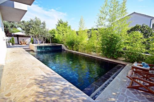 Holiday house with a swimming pool Okrug Donji Ciovo - 16560 - image 8