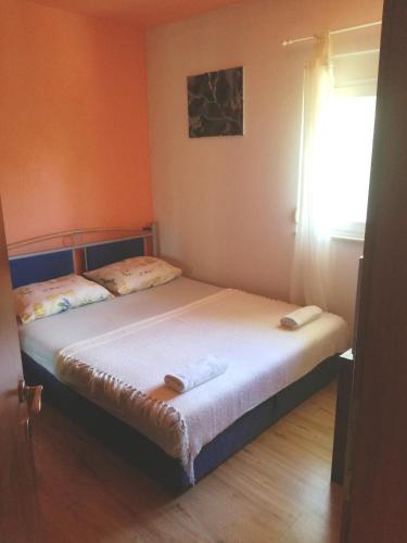Apartments by the sea Mastrinka Ciovo - 16574 - image 11