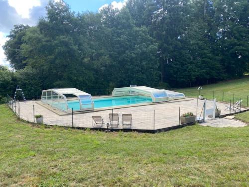 3 bedrooms, 6 beds