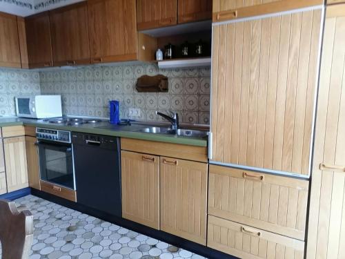 ห้องครัว, Gasthof zur Post in กราสเซา