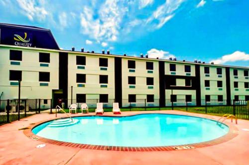 Quality Inn & Suites Lake Charles