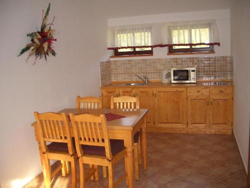 廚房, Doubické chalupy (Doubicke chalupy) in 杜比察