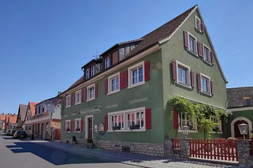 Ferienhaus Schwab - Sauna, eigene Terrasse, 3 Schlafzimmer - by homekeepers in Schwarzach am Main, Deutschland