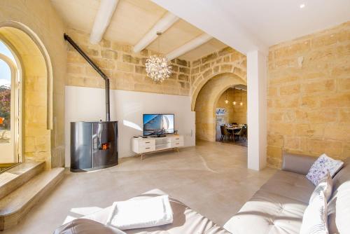 Sulda Brill, Nadur (Foto 6)