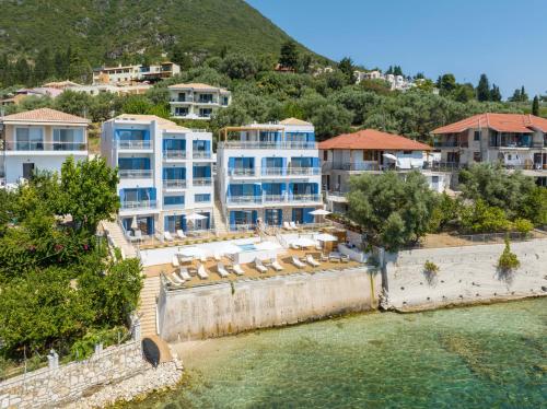 lefkada blue luxury sea front apartments -by del mar