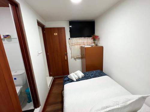 1 twin bed
