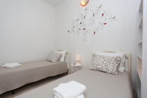 Two-Bedroom Holiday Home image 9