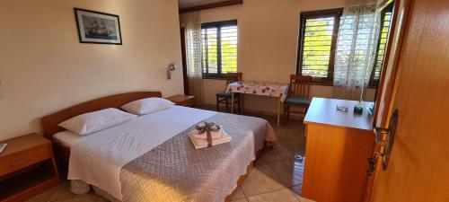 Two-Bedroom Apartment with Terrace and Sea View room in Apartments by the sea Orebic Peljesac - 16648