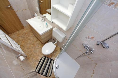 Apartment Sukosan 16641c - image 3