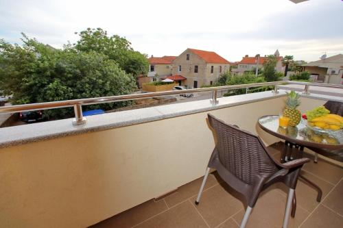 Apartments with a parking space Sukosan Zadar - 16641 - image 14