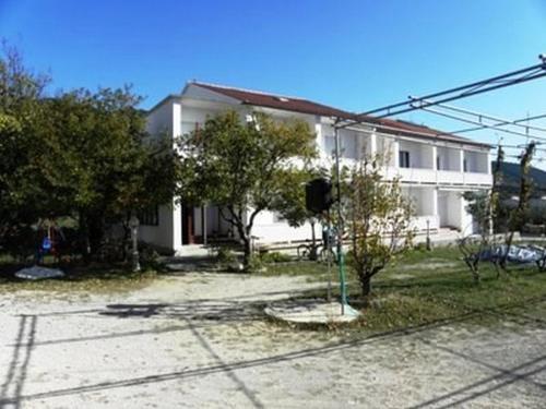 Apartments for families with children Banjol Rab - 16645