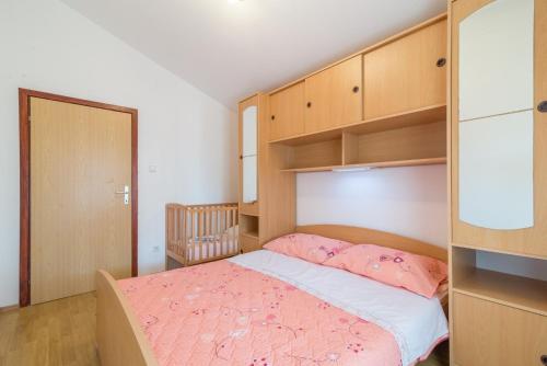 Apartment Vir 16768b - image 12