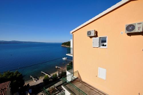  Family friendly seaside apartments Stanici, Omis - 16606 in Omiš