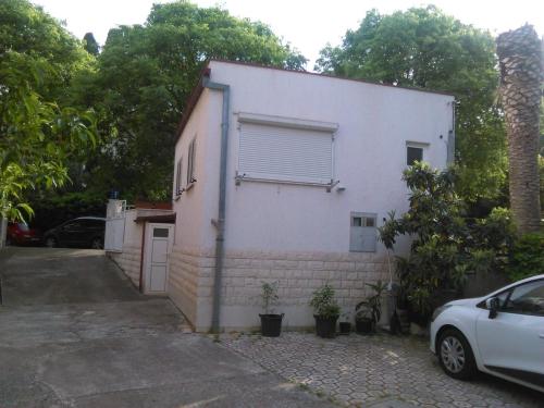 Apartments with a parking space Split - 16840 - image 2