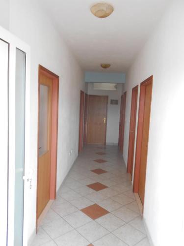 Three-Bedroom Apartment with Terrace image 1