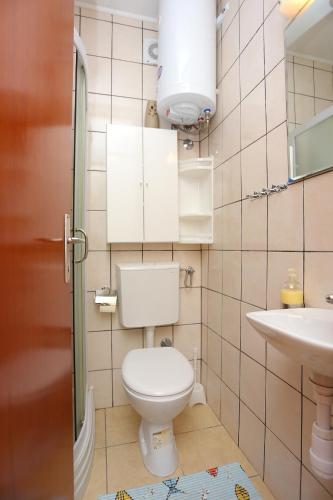 Apartments with WiFi Split - 16910 - image 2