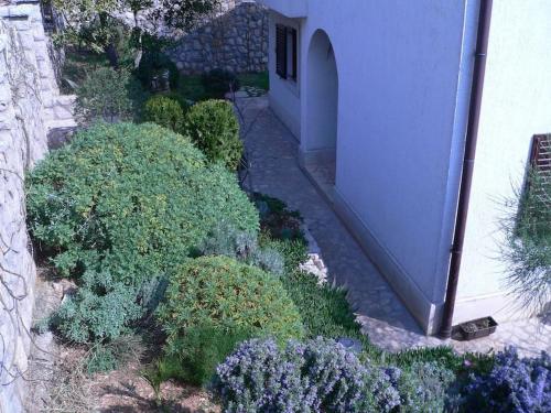 Apartments by the sea Veli Losinj, Losinj - 16919