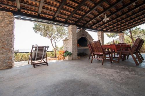 Erkély/terasz, Secluded fisherman's cottage Cove Spiljice, Brac - 17031 in Selca
