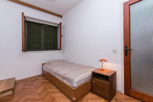 One-Bedroom Apartment with Terrace and Sea View image 10