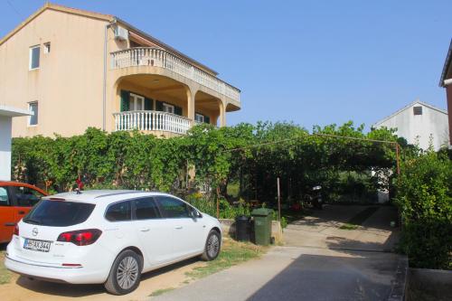 Apartments with a parking space Sveti Filip i Jakov Biograd - 16708 - image 11