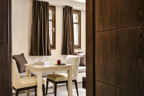12 Months Luxury Resort - image 8