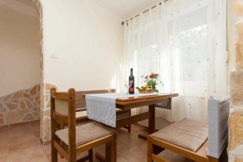Apartments with WiFi Pula - 17014 - main image