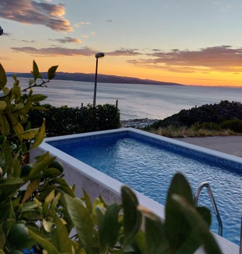 泳池, Charmy Apartments Petra with Pool in 加菲薩