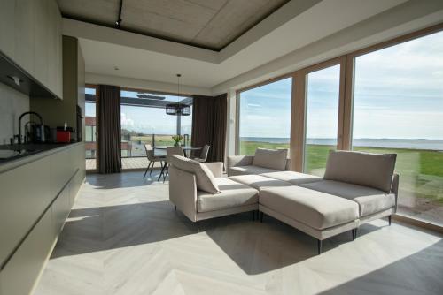 MARINIS Luxury Apartments - Svencelės Vėjai - 1st line by the Lagoon (MARINIS Luxury Apartments - Svenceles Vejai - 1st line by the Lagoon) in 普列庫萊